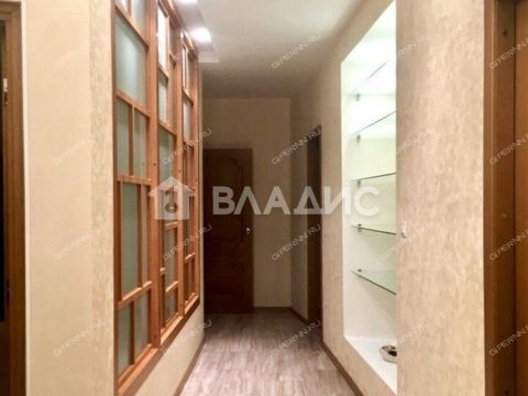 3-komnatnaya-ul-maslyakova-d-12a фото