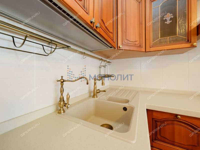 трёхкомнатная квартира на улице Родионова дом 195 к2