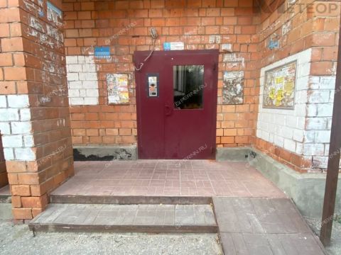 2-komnatnaya-ul-gogolya-d-32 фото