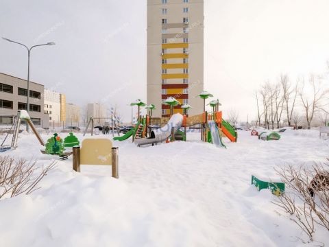 3-komnatnaya-ul-cvetochnaya-d-13-k1 фото